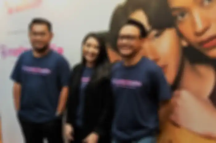 Sutradara Irfan Ramly bareng penulis buku Generasi 90an beserta Ruben Adrian Produser Melankolia