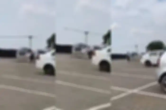 Anak sultan yang viral gegara tasnya diantar orang tua naik helikopter.