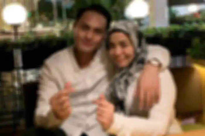 Muzdalifah dan Fadel Islami 