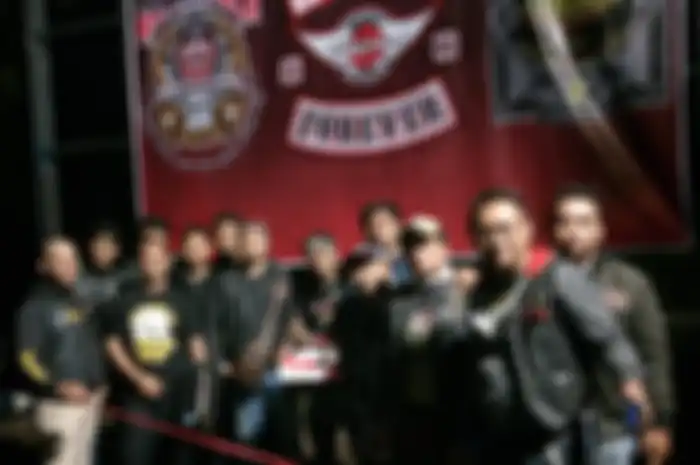 Klub motor Thunder Reborn Indonesia sukses menggelar kopi darat gabungan (kopdargab) seluruh pecinta motor Suzuki Thunder di Indonesia.