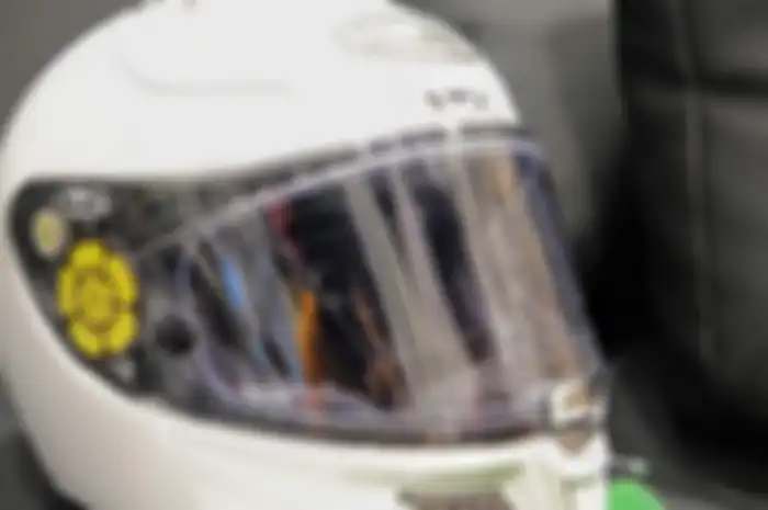Ilustrasi visor helm. Pakai helm saat hujan, jangan lupa bersihkan visor helm setelah dipakai, nih tips amannya!