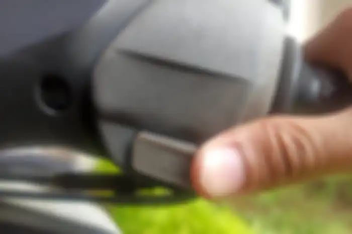 Ilustrasi. Ingin perjalanan jauh seperti mudik tapi motor susah di-starter, nih simak tipsnya biar aman.