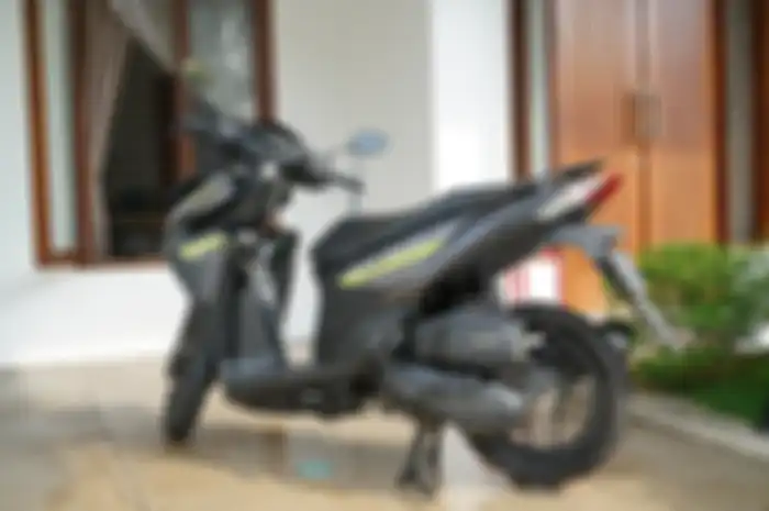 Foto ilustrasi motor di rumah. Selama mudik lebaran motor bisa dititipkan di kantor polisi.