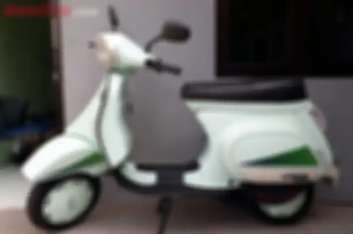 Vespa Corsa 125.