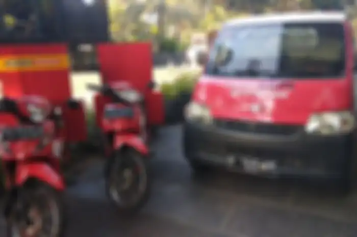 Layanan servis motor Honda, yaitu Honda CARE siap servis motor di rumah.