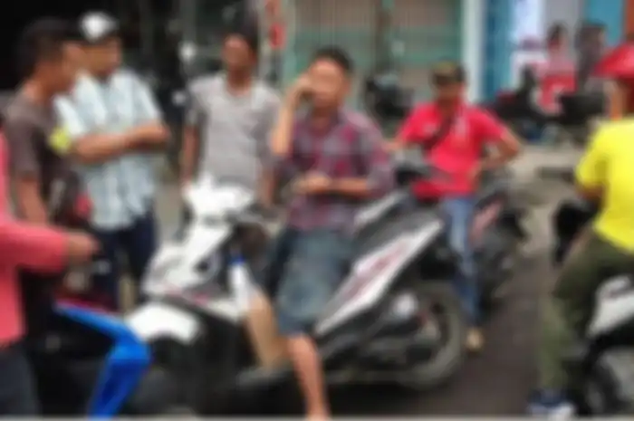 Ilustrasi Debt collector. Ketua APPI Jelaskan Alasan Debt Collector Bisa Mengangkut Kendaraan yang Menunggak Tanpa Putusan Pengadilan