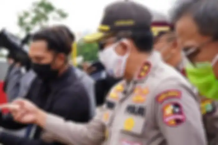 Korlantas Polri bersama Ditlantas Polda Metro Jaya menggelar Operasi Keselamatan dan Pencegahan Penyebaran Virus Corona (Covid-19).
