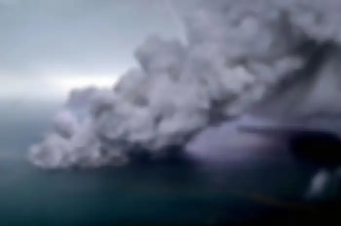 Misteri Dentuman di Langit Jawa dan Sumatera Sempat Dikira Erupsi Gunung Anak Krakatau tapi Ternyata Bukan!
