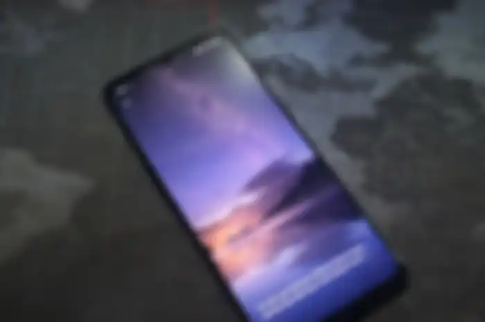 Sisi Depan Oppo Reno3