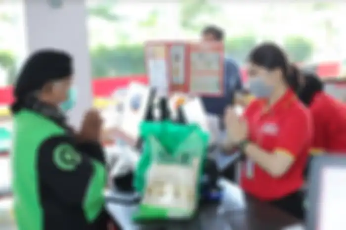 Program Paket Sembako Keluarga Mitra Diriver Gojek tukar voucher Rp 100 ribu
