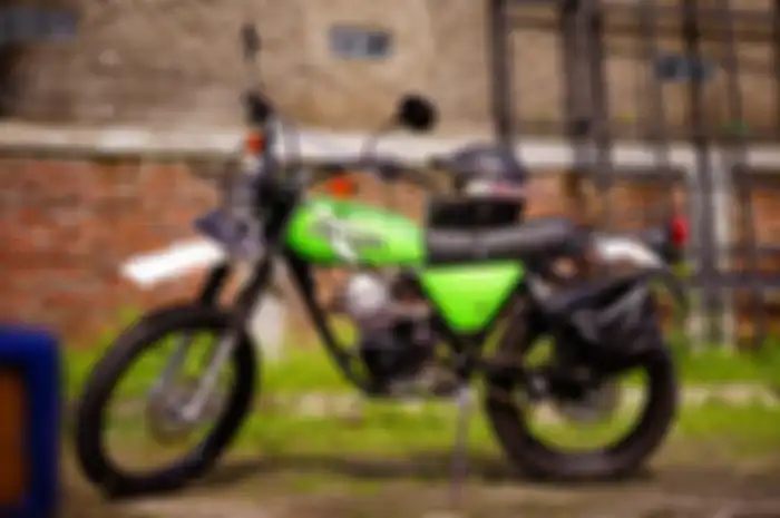 Modifikasi Kawasaki KLX150 ala trail tua, inspirasinya Kawasaki KE125.