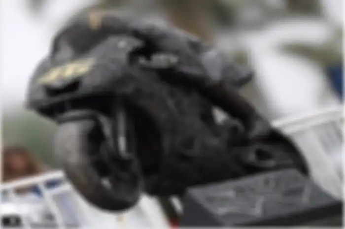 Patung Valentino Rossi yang terpampang di seberang Museum Racetrack Termas de Rio Hondo
