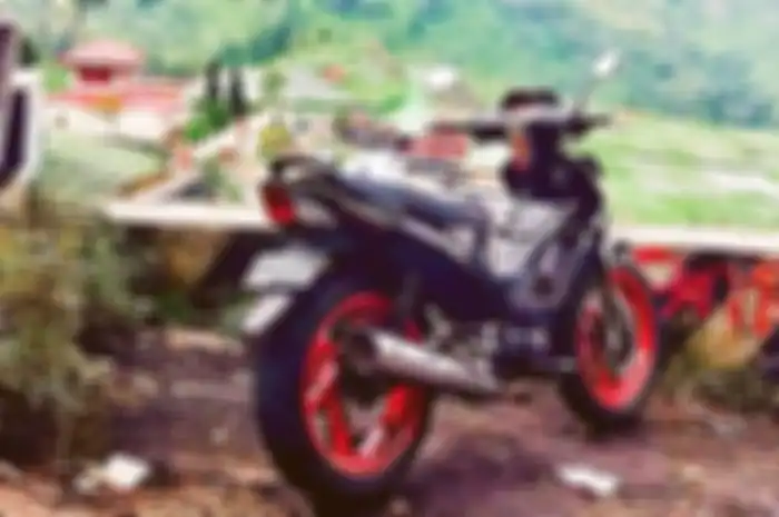 Motor bebek kaki gajah tampilan jadi padat dan gagah
