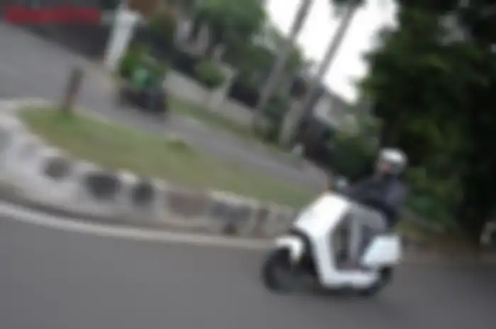 Motor listrik yang punya fitur canggih, NIU Scooter
