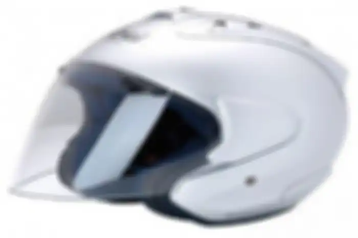 Ilustrasi helm Arai palsu dengan model SZ-Ram III