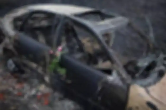 Martha Mansfield terbakar dalam mobil saat proses shooting film