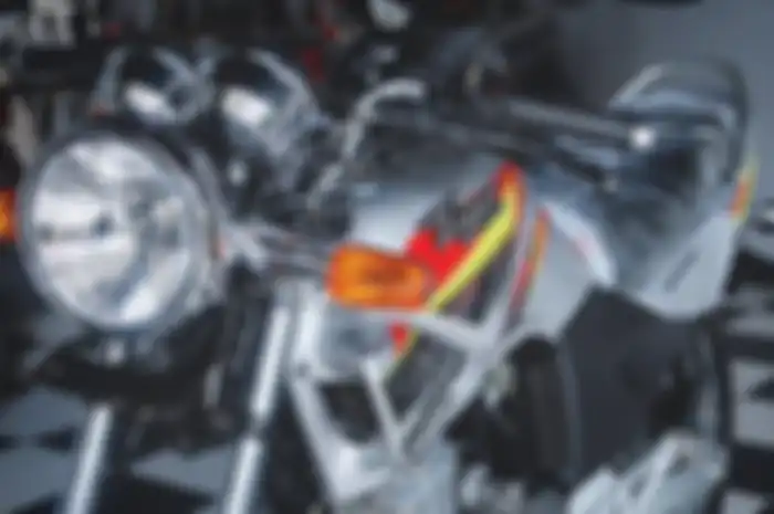 Honda Tiger 2003 masih bau dealer dijual, harganya bikin penasaran.