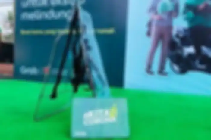Partisi plastik disiapkan Grab untuk armada GrabBike. Pakar Kesehatan Beri Komentar Begini Soal Partisi yang Harus Dibawa Ojol