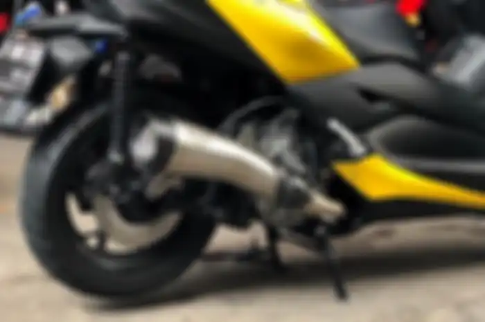 Knalpot R9 H2 Series untuk Yamaha XMAX 250, suara bulat, harga pas di kantong
