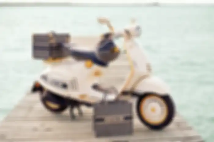 Vespa 946 Christian Dior akan dirilis tahun 2021.