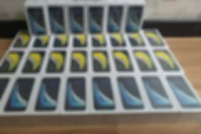 Contoh iPhone BM yang marak dijual online
