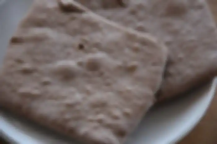 Kue lumpur Haiti, dan 5 Makanan Paling Menjijikan Sedunia, Isinya Ada Sampah sampai Air Seni Bocah, Duhhhhh!