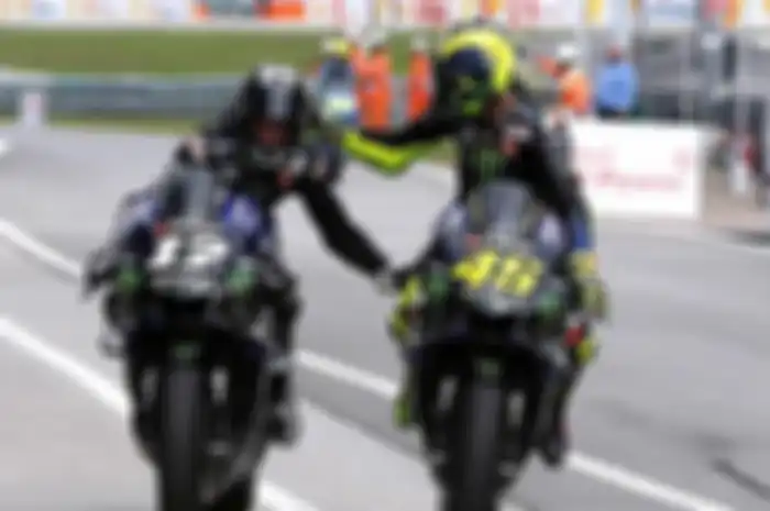 Ilustrasi. Valentino Rossi (kanan) justru jadi semangat buat Ducati atas kepergiannya.