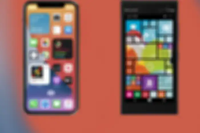 (Ki-Ka) Tampilan layar padasistem operasi iOS 14 dan Windows Phone