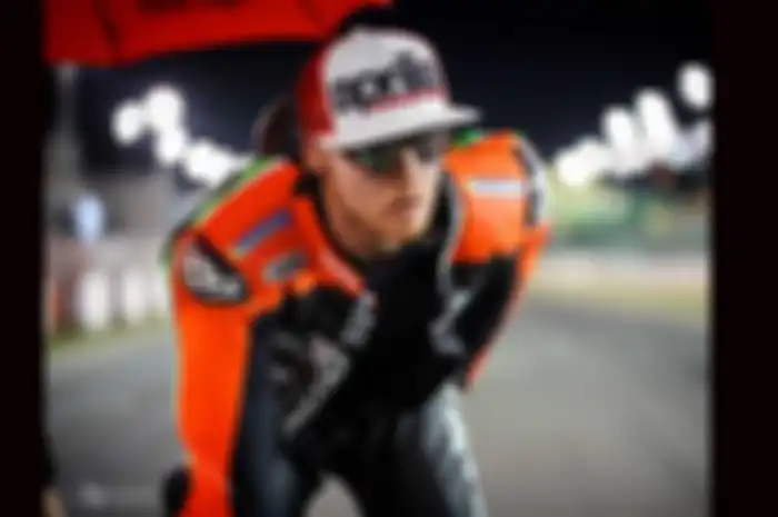 Test rider Bradley Smith desak Aprilia kasih kejelasan status dirinya di dalam tim, dipecat atau lanjut jadi test rider atau pengganti Andrea Iannone?