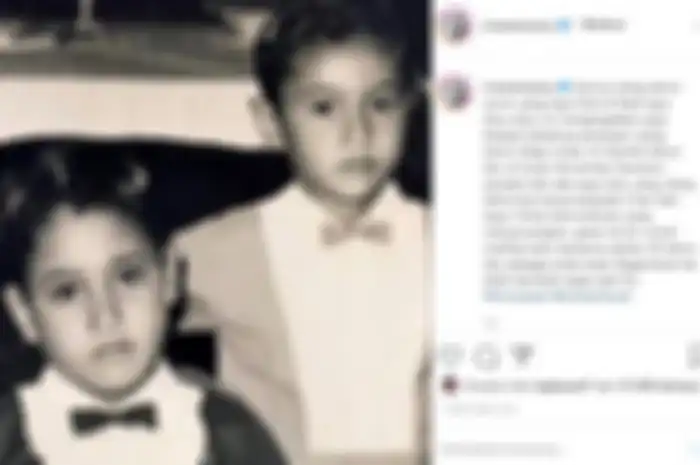 Penampilan Irwan Mussry dengan kakak laki-lakinya saat masih anak-anak
