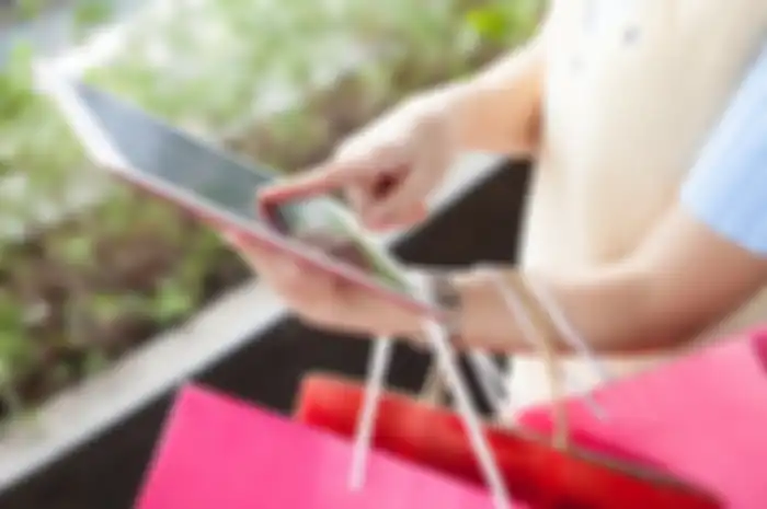 Ilustrasi Belanja Online