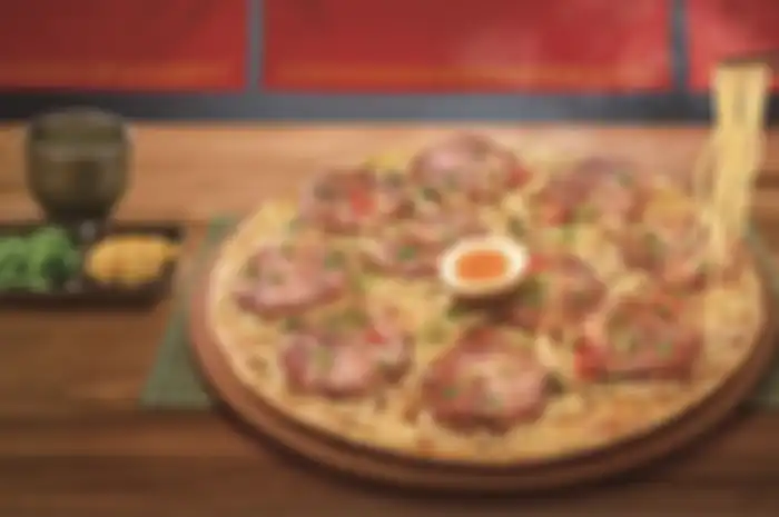 Menu pizza ramen yang diluncurkan Pizza Hut Taiwan