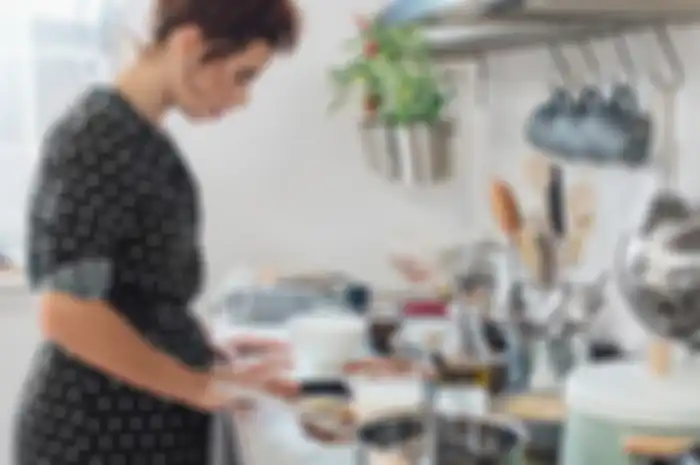 Setelah dokter mengetahui kebiasaan hidup Li, ternyata penyebabnya sebenarnya adalah 3 barang di dapur yang sudah lama tidak dibersihkan.