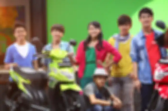 Maudy Ayunda trending gara-gara live Instagram bersama seorang pria, ternyata pernah jadi brand ambassador motor matic Suzuki Nex