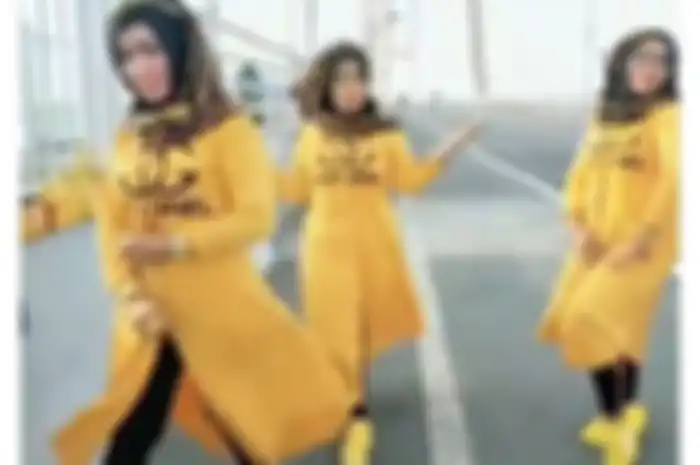 capture video tiktok 3 perempuan menari India di Jembatan Suramadu.(KOMPAS.COM/A. FAIZAL)