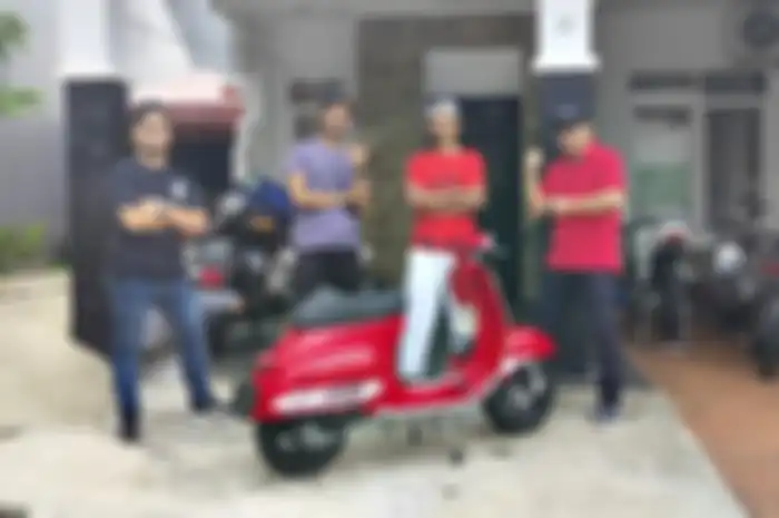 Koleksi motor M. Fadli didominasi Vespa lawas
