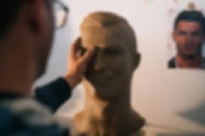 Patung pesepakbola CR7