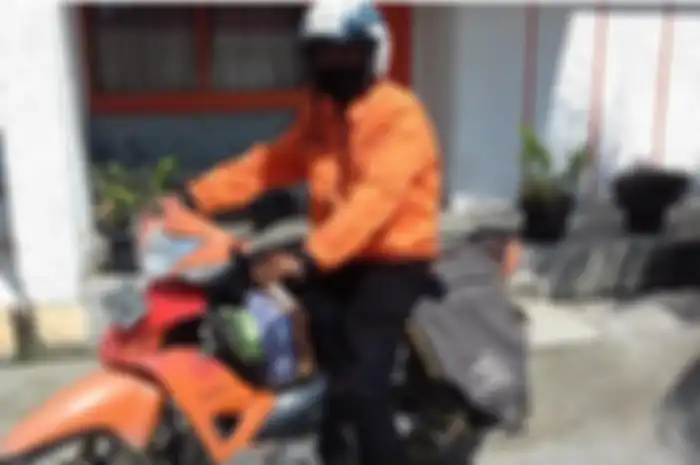 Ilustrasi bayar tilang COD, STNK dan SIM diantar ke rumah 