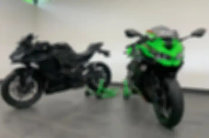 Ilustrasi. Mau bikin motor ala Kawasaki Ninja 250 4 silinder alias ZX-25R? Siapin dulu uang segini.