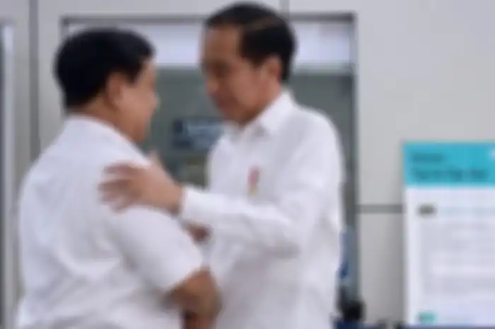Presiden Joko Widodo atau Jokowi dan Menteri Pertahanan Prabowo Subianto.