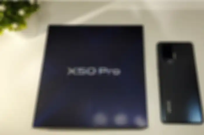 Harga HP second Vivo X50 Pro yang harganya menyusut hingga Rp 5 jutaan per September 2022