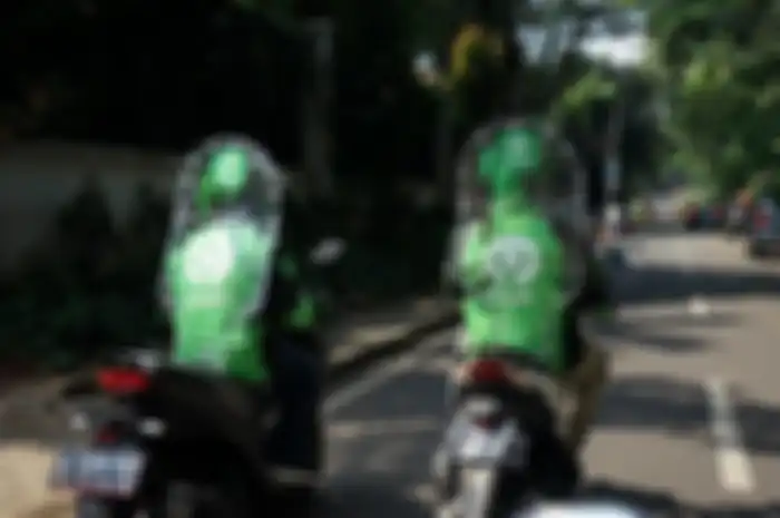 Gara-gara belum semua driver ojol pakai partisi, Gojek langsung kasih penjelasan.