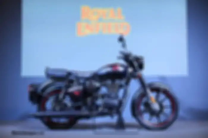 Royal Enfield Classic 500 Stealth Black Edition resmi dirilis