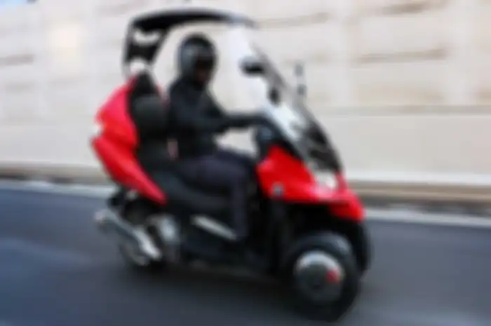 Saingan motor roda 4 seirit Yamaha NMAX dilengkapi AC dan kecanggihan lainnya, segini harganya.