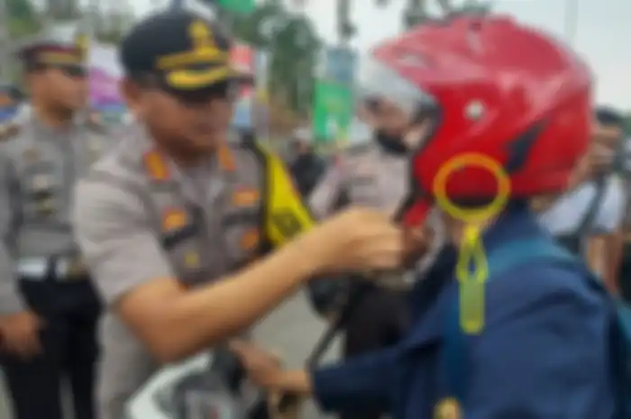 Logo SNI harus berada di samping kiri atau belakang helm jadi incaran polisi dalam razia Operasi Patuh 2023
