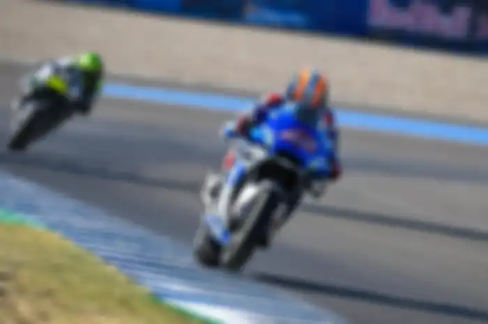 Menahan sakit di latihan bebas sirkuit MotoGP Andalusia, Alex Rins dan Cal Crutchlow di posisi paling bontot