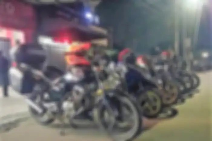 Komunitas Thunder Community Indonesia (TCI) Tangerang Chapter mengadakan kopdar perdana di masa new normal.