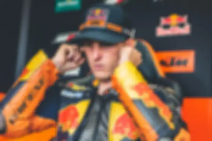 Dituduh menggunakan ban 'gaib', pembalap Red Bull KTM Factory Racing, Pol Espargaro akhirnya buka suara.