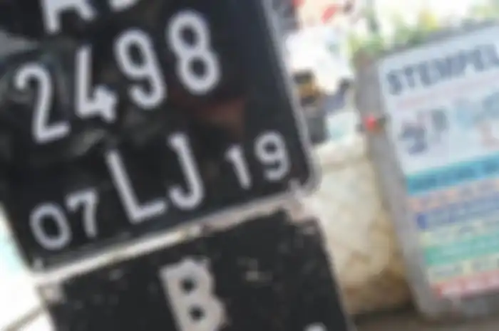Pelat nomor modifikasi 