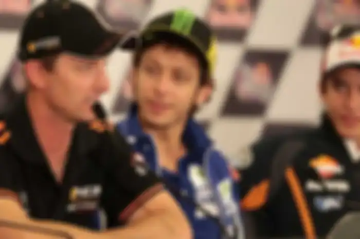 Mantan duet Valentino Rossi, Colin Edwards bongkar rahasia celakanya Marc Marquez.